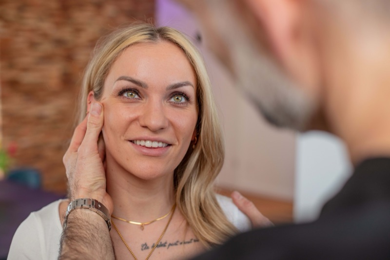 Fachärztliche Hautanalyse in der Praxisklinik am Schwarzwald