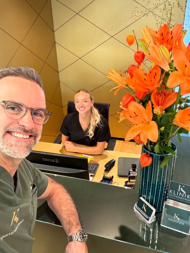Auch am Wochenende kümmern wir uns um eure Schönheit ✨ Unsere Samstagssprechstunde ist ideal, wenn ihr unter der Woche keine Zeit findet. Wir freuen uns auf euren Besuch😊

#Sprechstunde #WochenendService #unterspritzung #beautydoc #schönheitsklinik #plastischechirurgie
